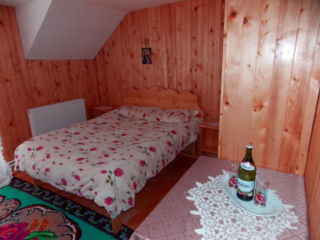 Pensiunea Paradiso Poiana Teiului Номер фото